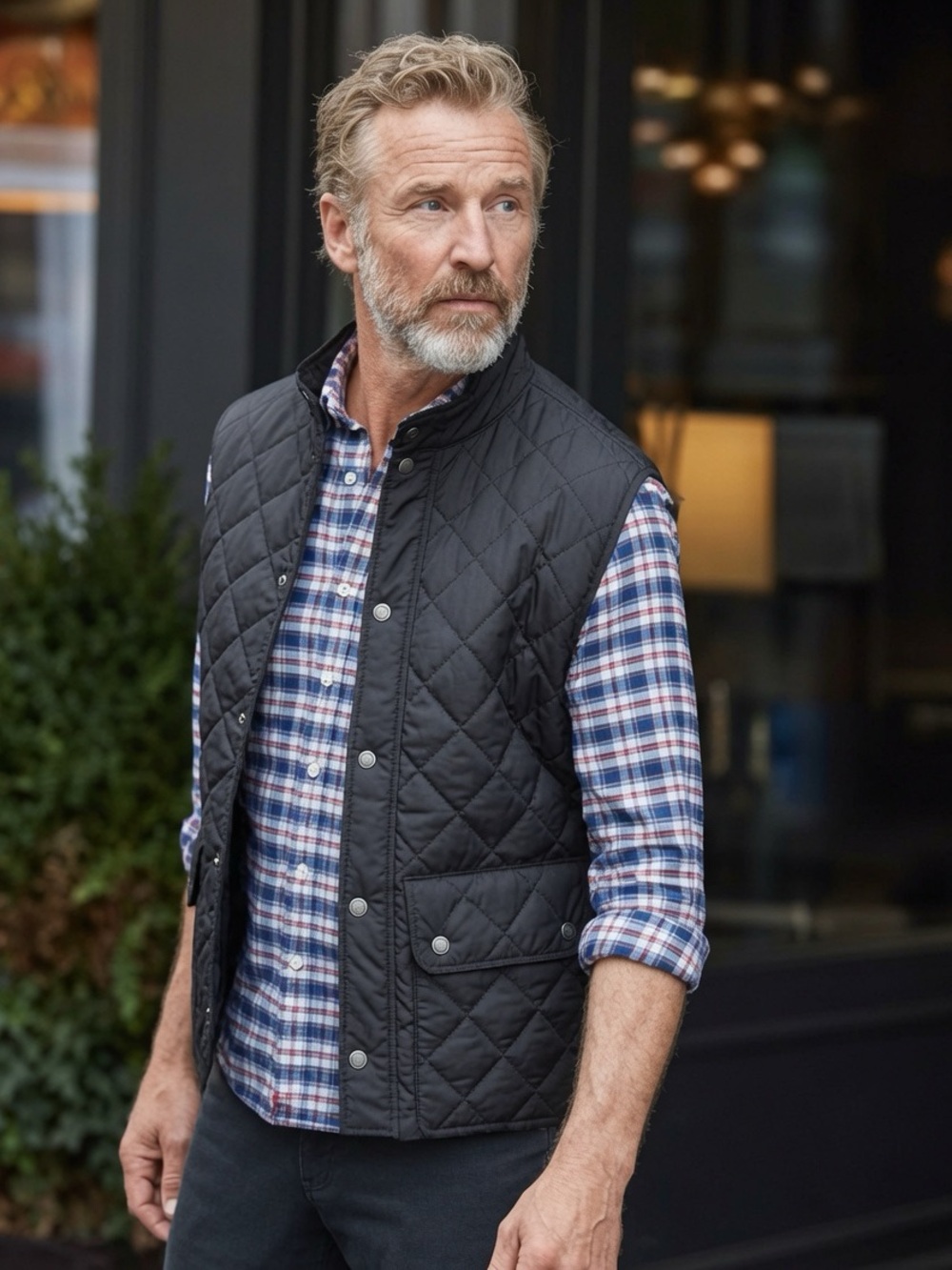 Untuckit Wynwood Gray Quilted Snap Front Vest Medium
